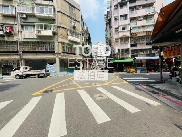 信義區法拍華廈-6