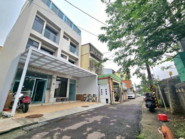 中科全新電梯別墅
