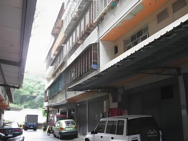 新北汐止公寓_一樓法拍-3