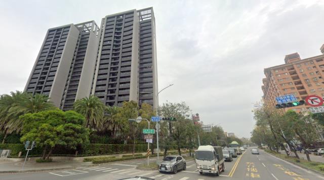 楠梓法拍大樓-5