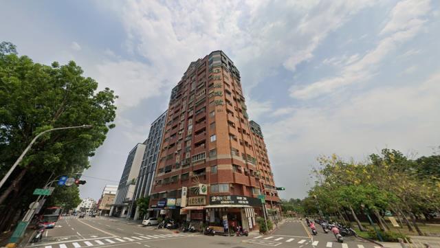 三民區法拍大樓_華廈-9
