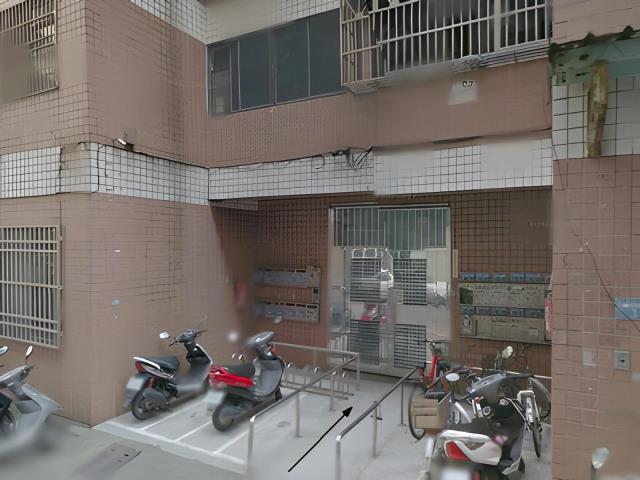 桃園華廈法拍-1