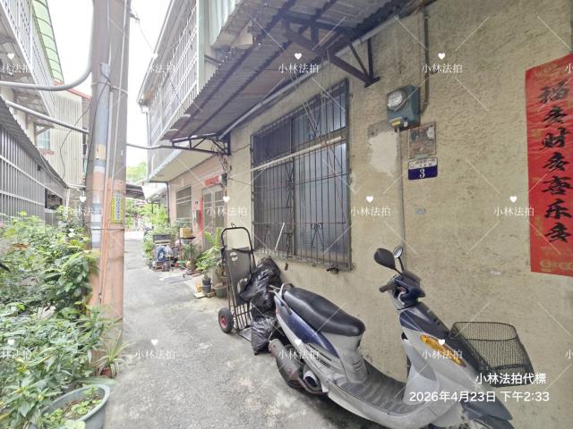 西區法拍雙透天建物未保-1