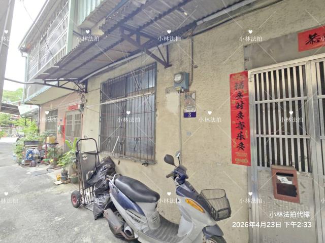 西區法拍雙透天建物未保-9