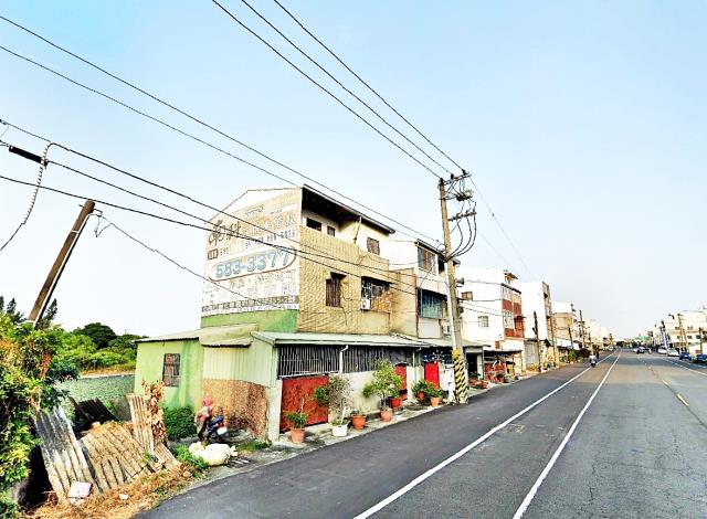 官田區中山路二段透天