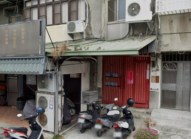 高雄新興區公寓拍賣-8