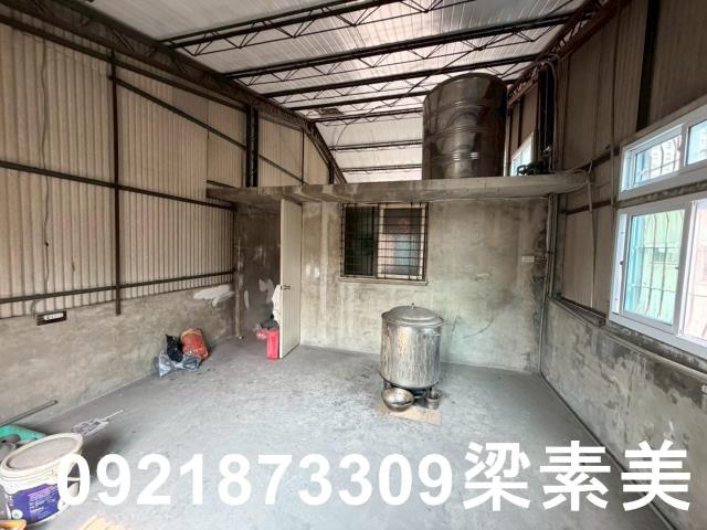 台南東區店面-14