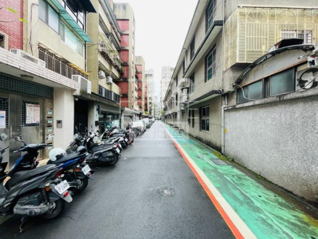 台北松山公寓_店面法拍-8