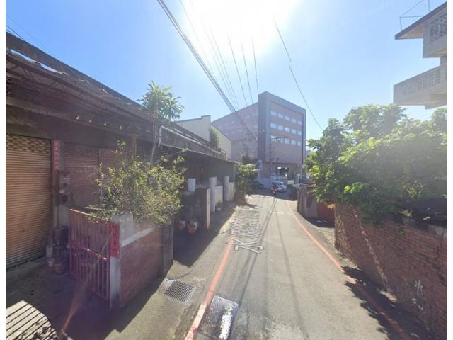 台中豐原透天法拍-3