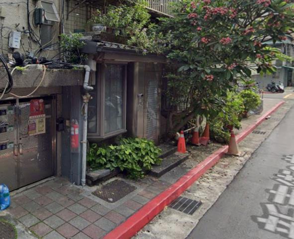 松山公寓_一樓_附同號增建法拍-3