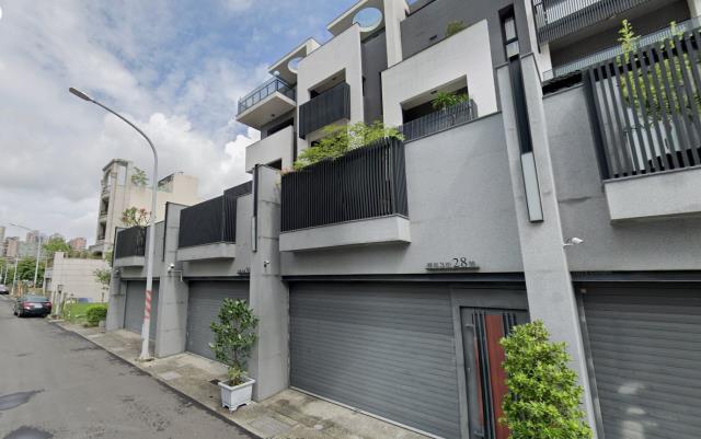 高雄鳥松透天法拍-6