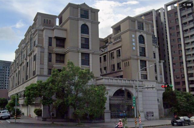 桃園法拍透天_別墅_崗石電梯附車位-2