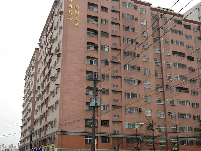 桃園平鎮法拍大樓_店面_聯新國際醫院-2