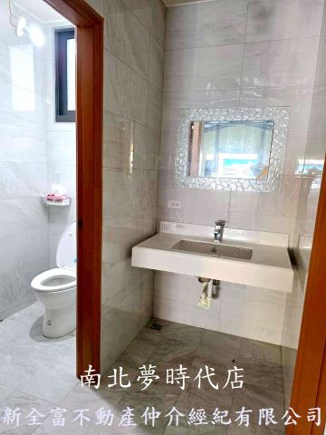 高雄茄萣店面-3