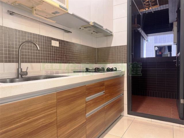 高雄三民區大樓-3