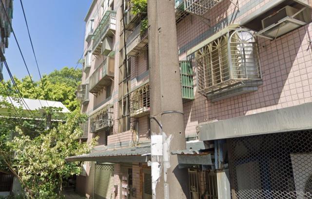 中壢區法拍屋晉元路仁美新村優室法拍林小陽