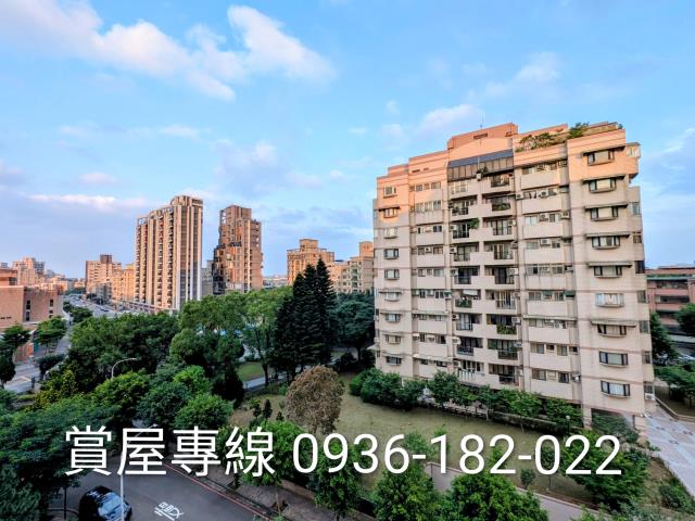 國泰台北理想家房車林口國泰台北理想家國泰台北理想家買賣