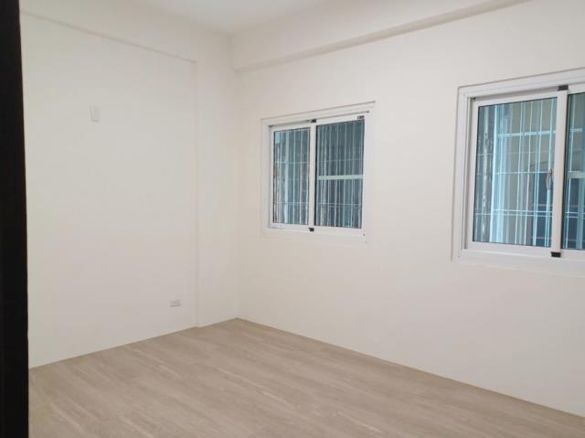 台南南區透天-7