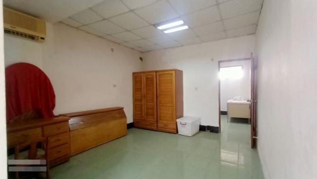 台南東區透天-8