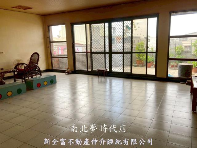 台南南區透天-9