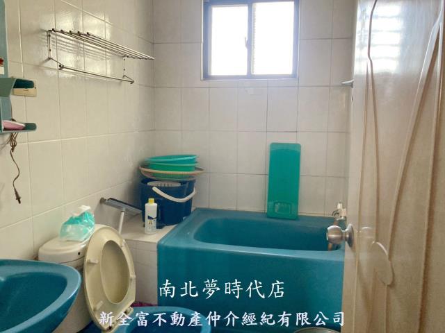 台南南區透天-12