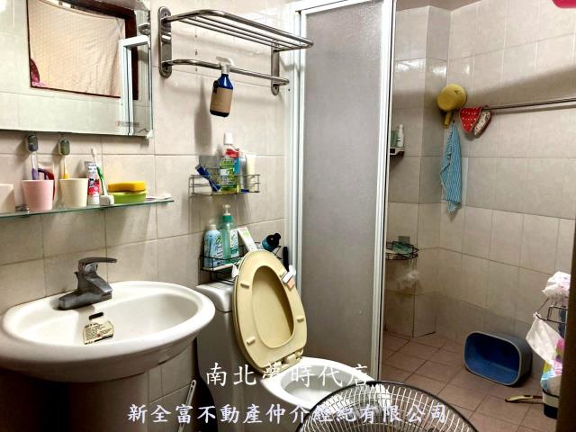 台南南區透天-14