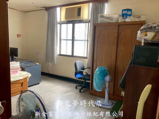 台南南區透天-8