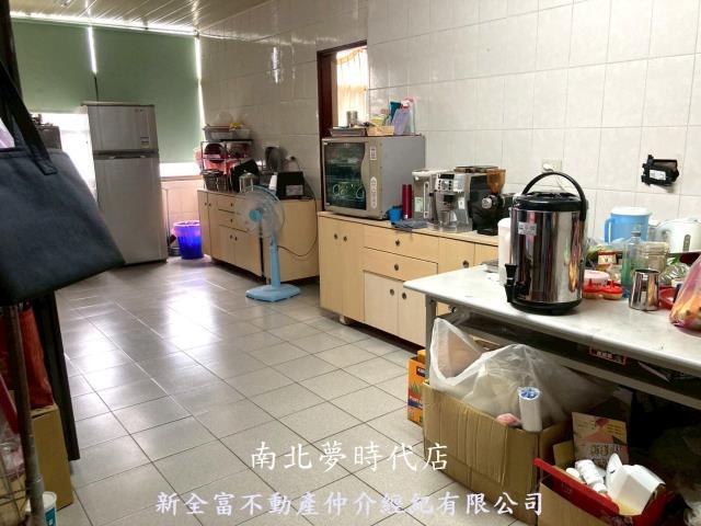 台南南區透天-11