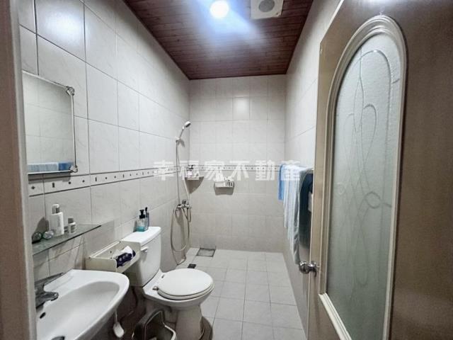 台南南區店面-3