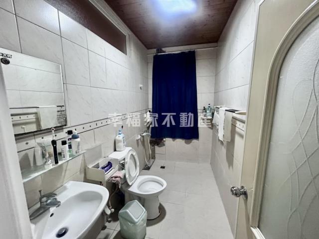 台南南區店面-8