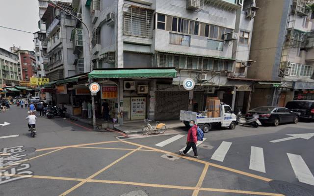 台北信義區法拍大樓-5