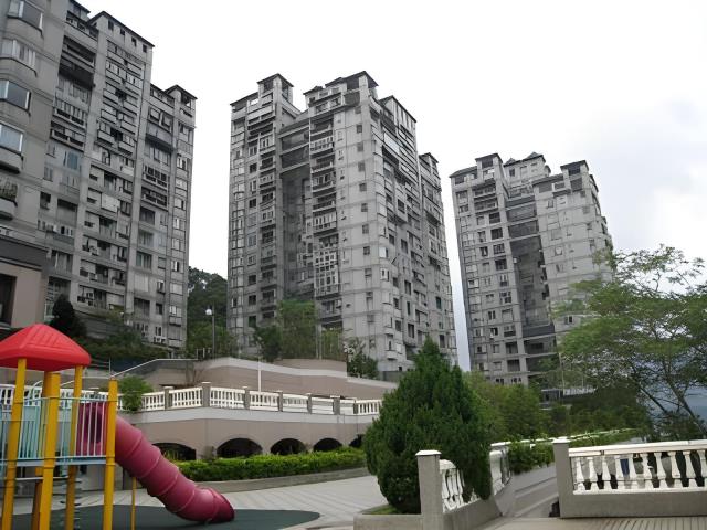 新店大樓_達觀溫泉會館法拍-1
