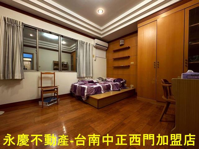 東區透天-1