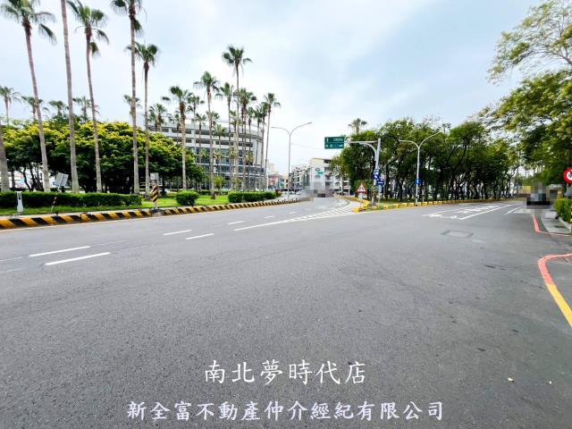 東區透天-12