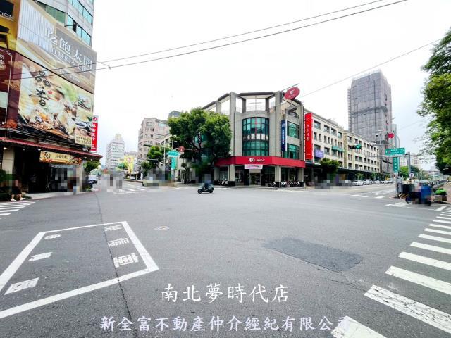 東區透天-12