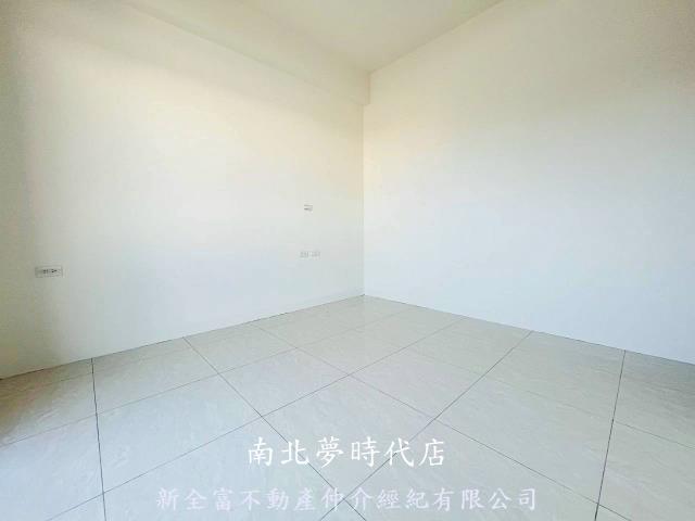 台南七股透天-4