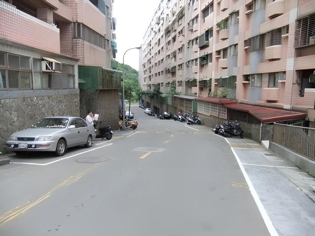 基隆法拍大樓_華廈_超低公設比-7