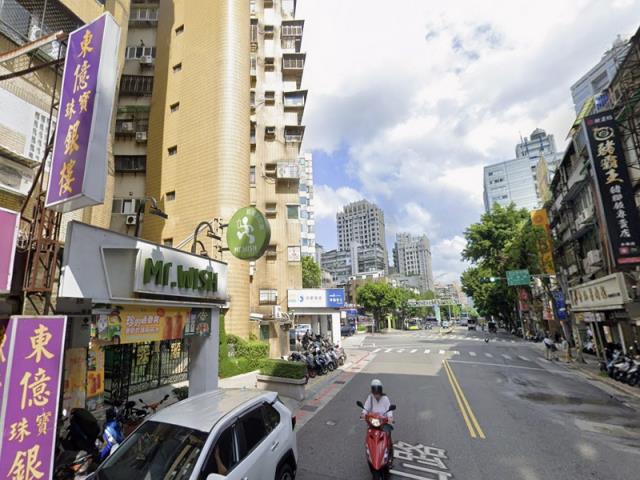 台北法拍大樓_華廈-4