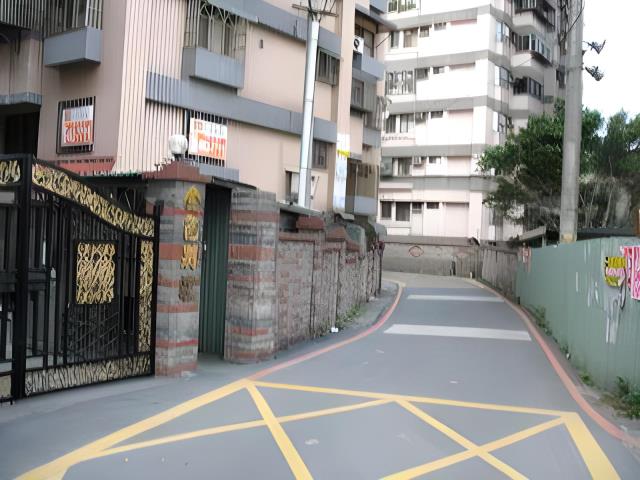 桃園平鎮華廈法拍-3