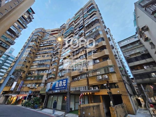 信義區法拍大樓-5