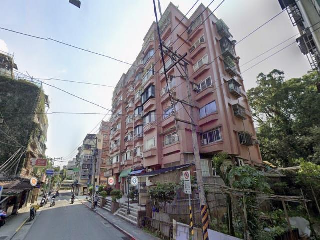 台北文山區法拍大樓-1