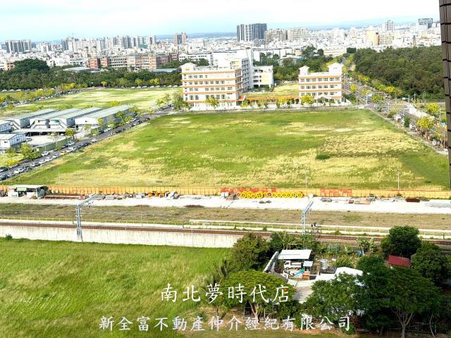 台南東區大樓-11