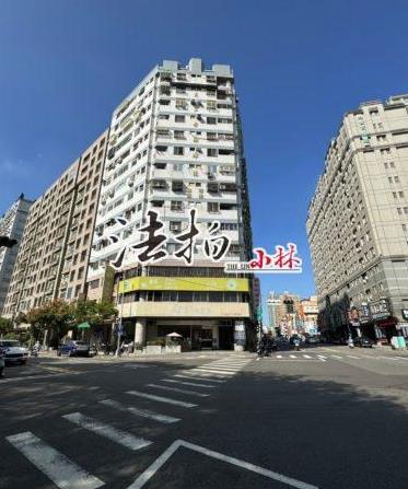 台中市西區美村路一段806號12樓之4