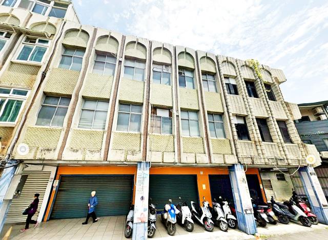宜蘭市復興路一段透店