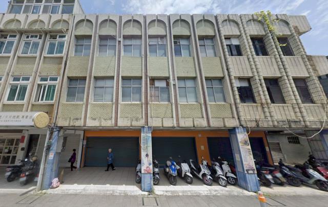 宜蘭市法拍屋復興路一段透天店辦住優室法拍林小陽
