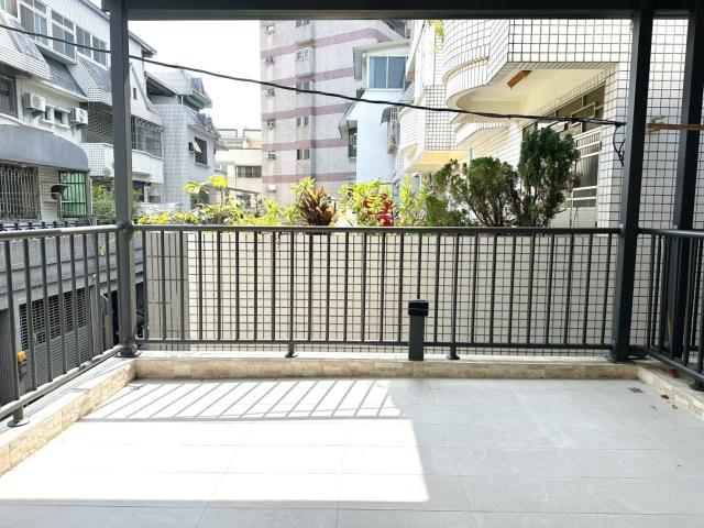 高雄岡山透天-11