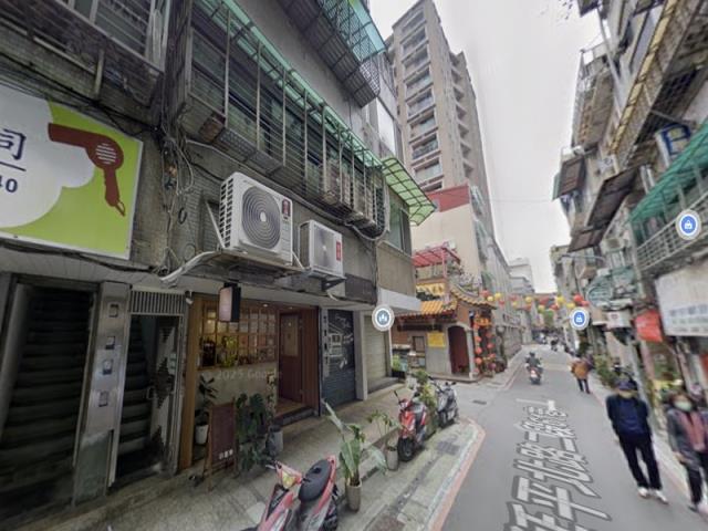台北法拍公寓_附頂樓加蓋-5
