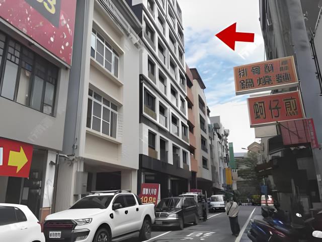 高雄鹽埕拍賣大樓-1