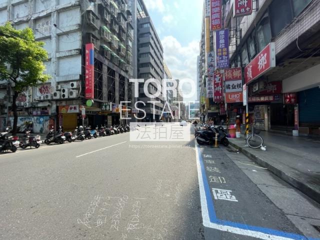 台北萬華拍賣大樓-8