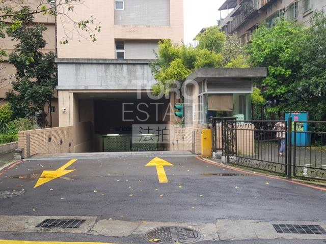 新北中和法拍大樓-4